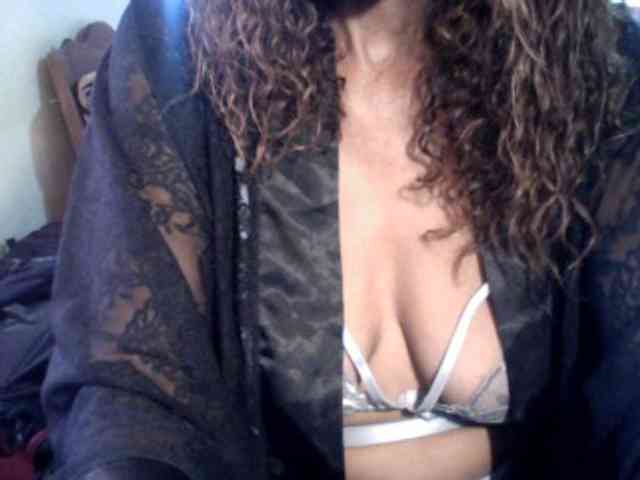 Famelapine webcam