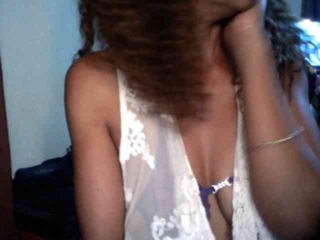 Famelapine webcam