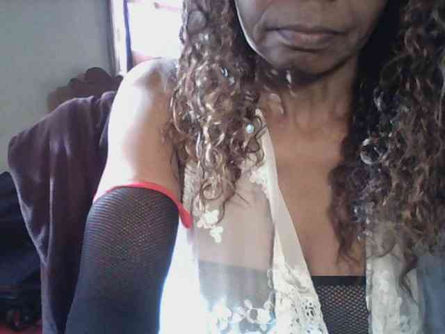 Famelapine webcam