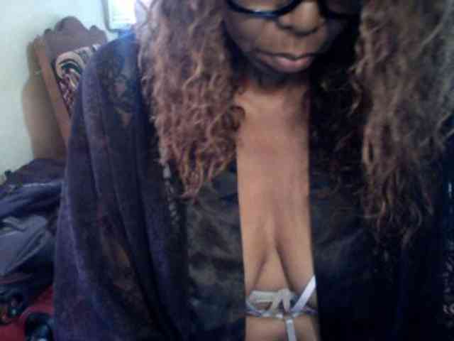 Famelapine webcam