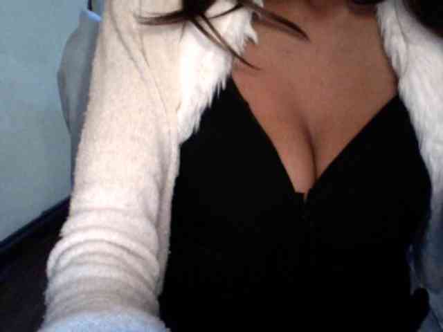Famelapine webcam