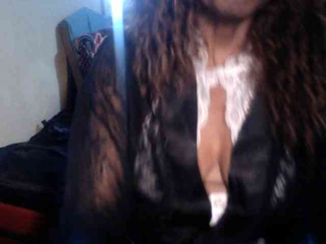 Famelapine webcam