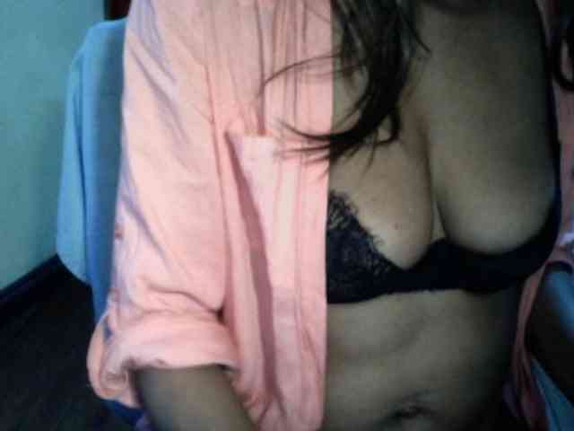 Famelapine webcam