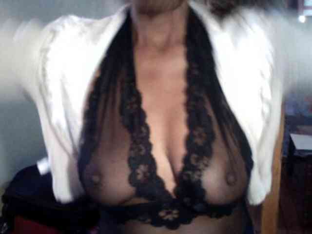 Famelapine webcam