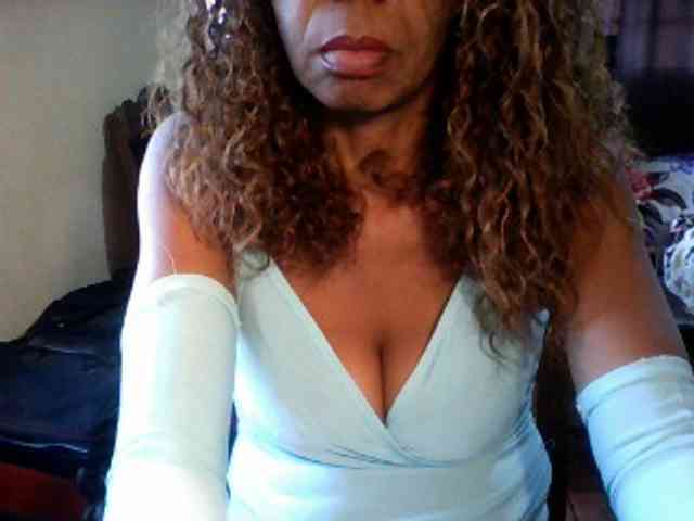 Famelapine webcam