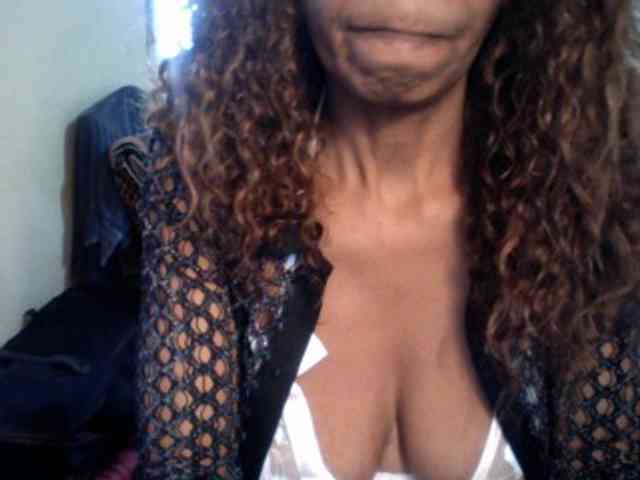 Famelapine webcam