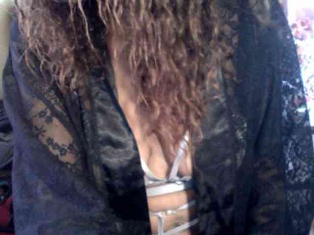 Famelapine webcam