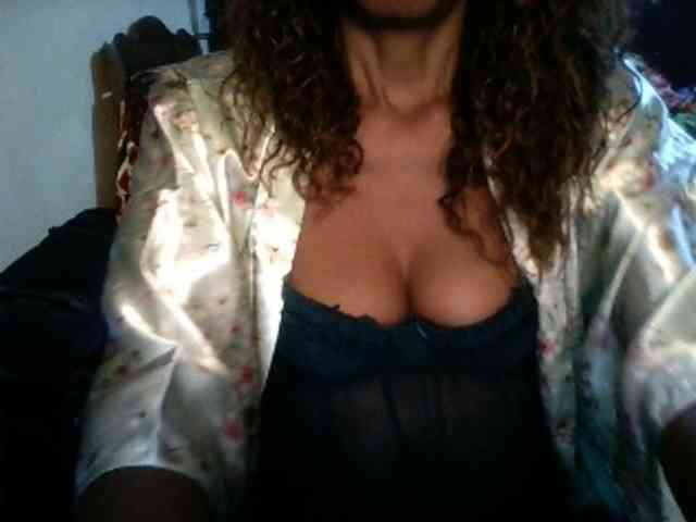 Famelapine webcam