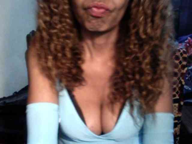 Famelapine webcam
