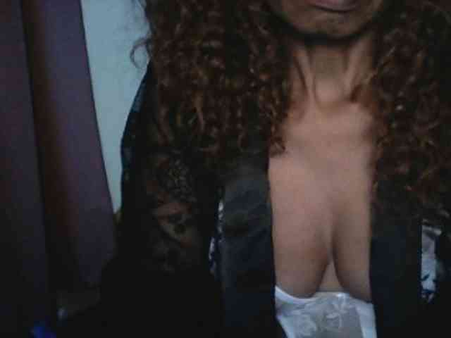 Famelapine webcam