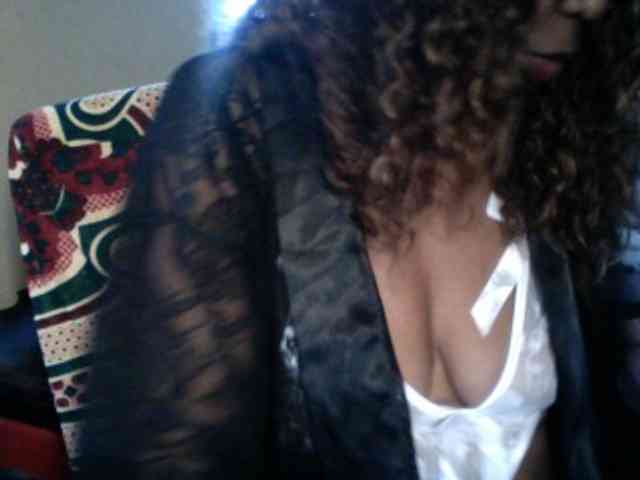 Famelapine webcam