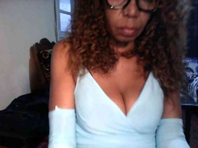 Famelapine webcam