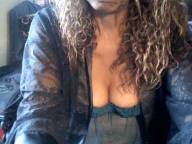Famelapine webcam