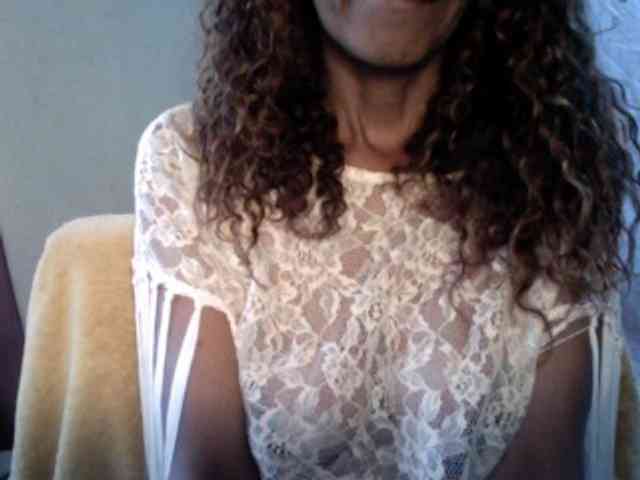 Famelapine webcam