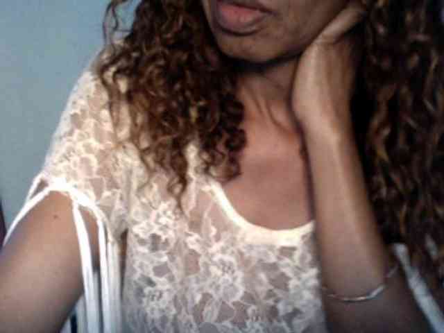Famelapine webcam