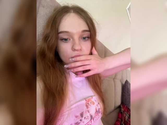 Doll4You live cam on BongaCams
