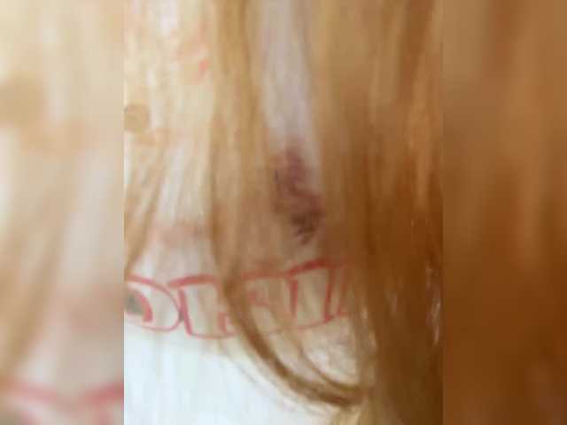 Doll4You live cam on BongaCams
