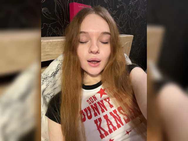 Doll4You live cam on BongaCams