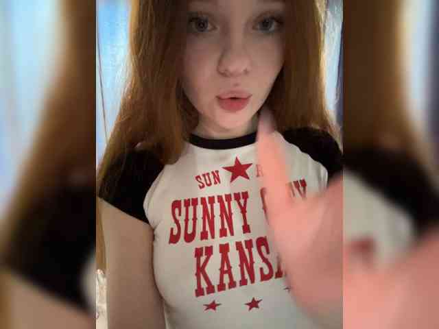 Doll4You live female cam on bongacams