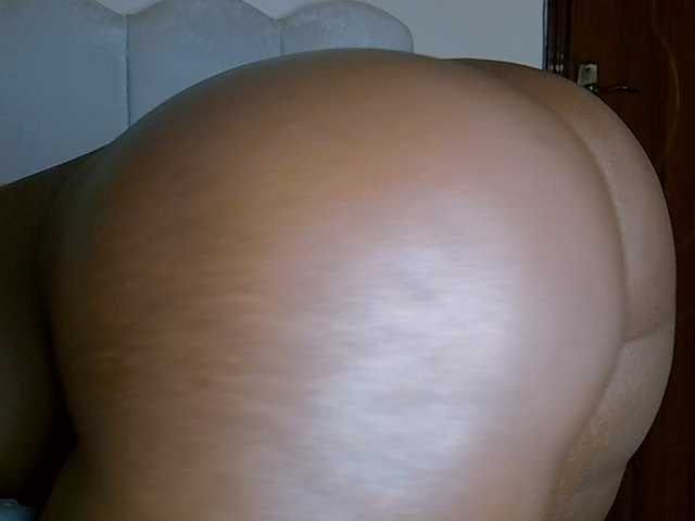 SpicyHailey88 live cam on BongaCams