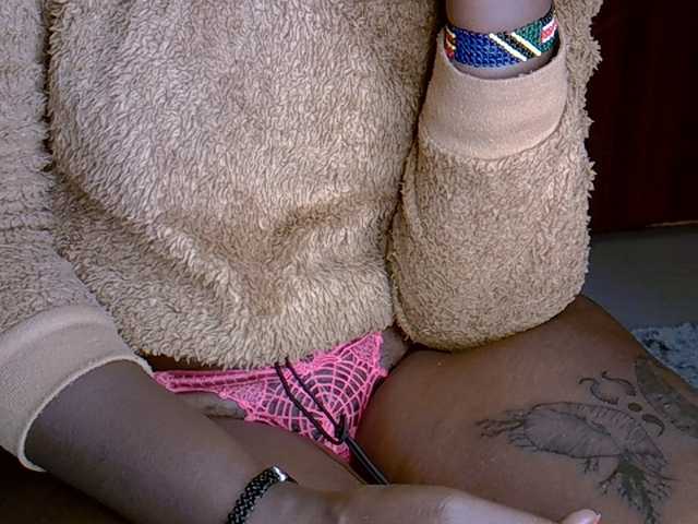 SpicyHailey88 live cam on BongaCams