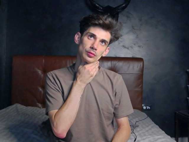 JayCash1 live webcam show