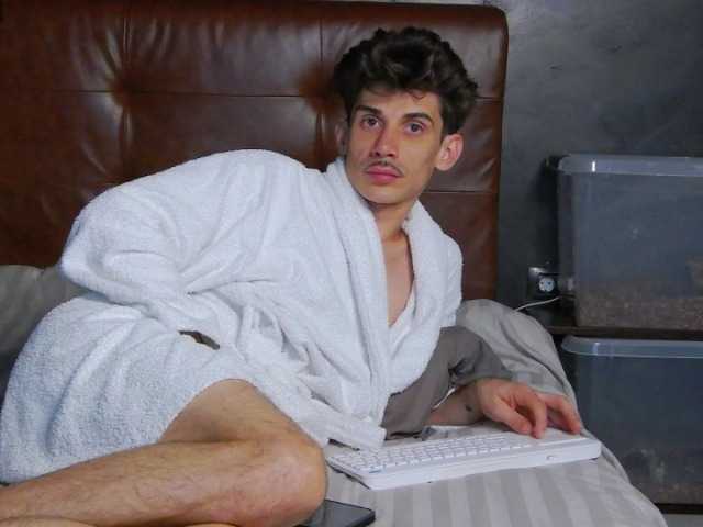 JayCash1
