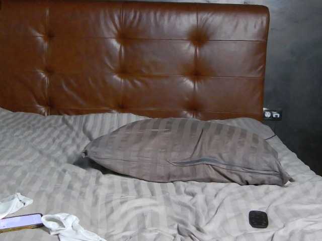 JayCash1 live webcam show