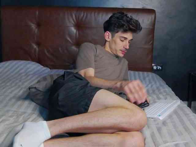 JayCash1 Live Webcam on BongaCams
