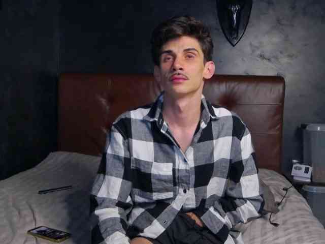 JayCash1