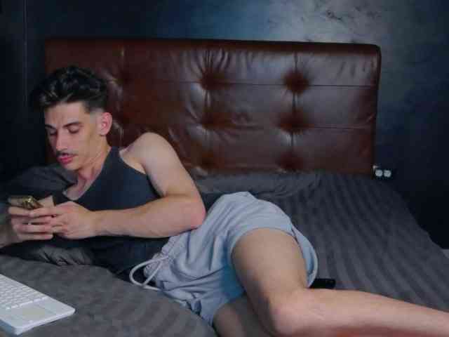 JayCash1 Sex Cam Show