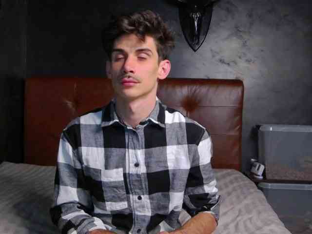 JayCash1