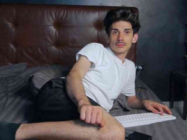 JayCash1