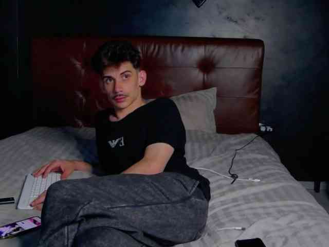 JayCash1