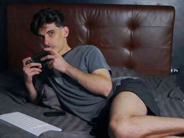 JayCash1