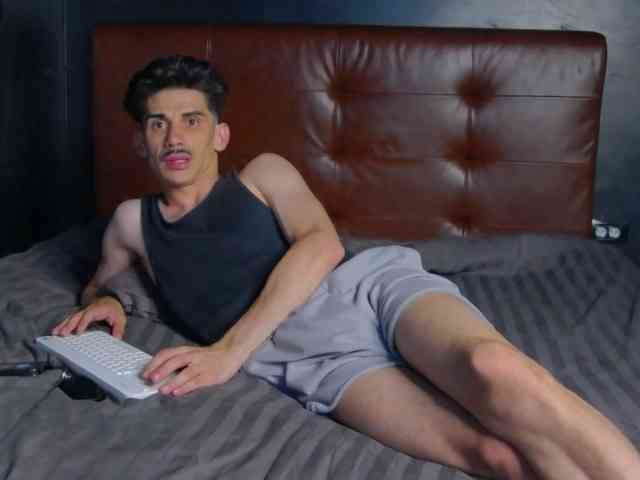 JayCash1 Sex Cam Show