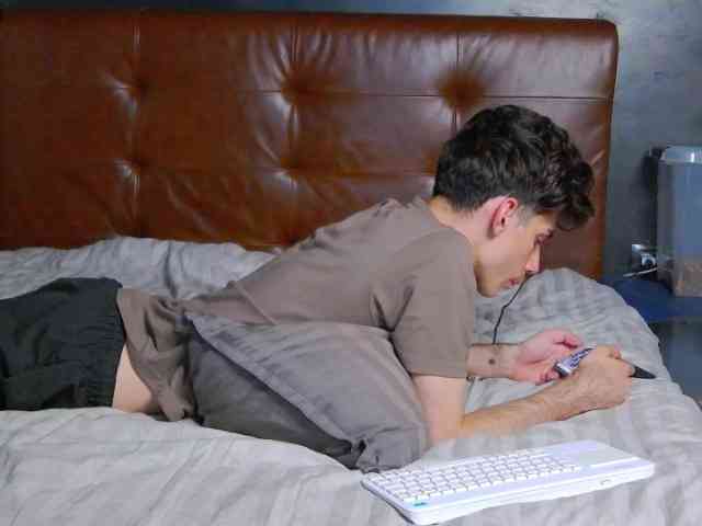 Jaycash1's cam show statistics and live stream