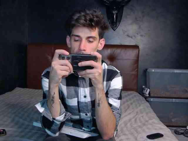 JayCash1