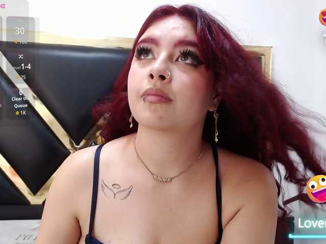 CarolRousee live cam on BongaCams