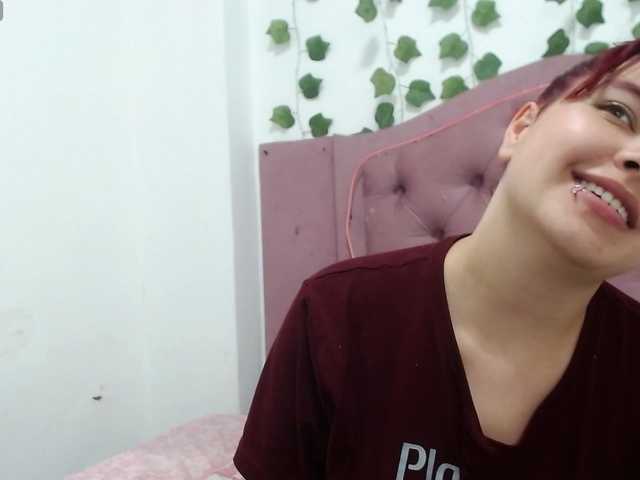 CarolRousee live cam on BongaCams