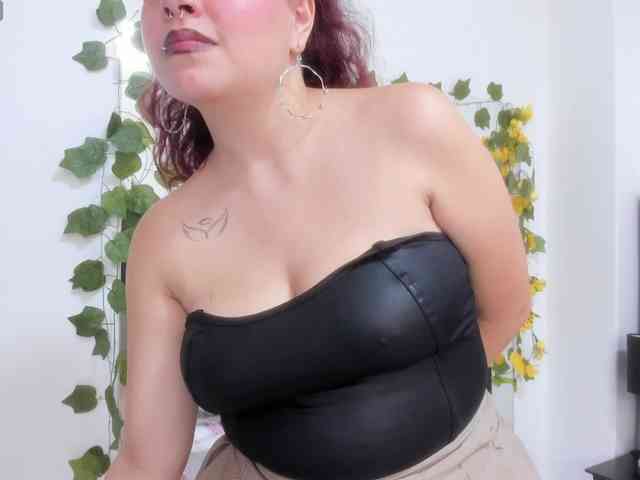 Model: CarolRousee
