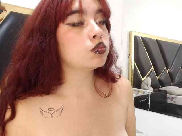 CarolRousee webcam