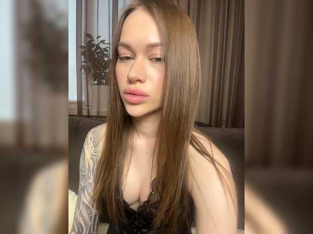 nikaxx, en directo ahora en BongaCams