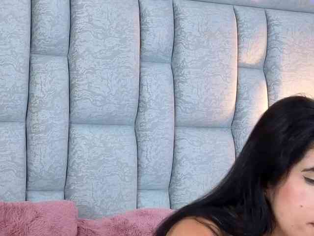 IsisVelvet webcam
