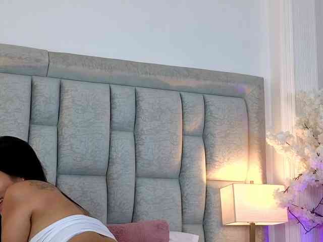 IsisVelvet webcam