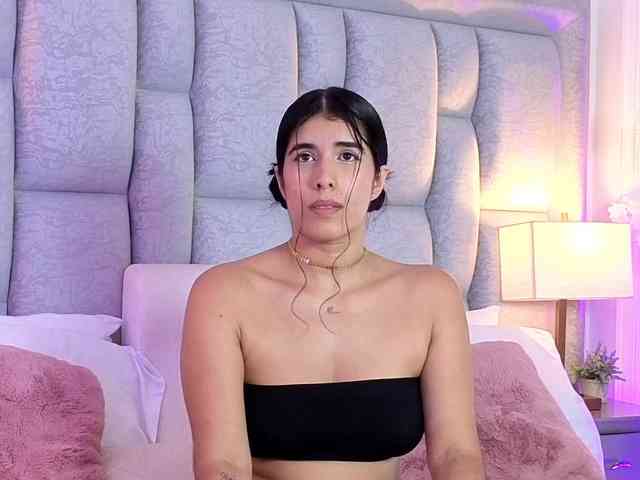 IsisVelvet webcam