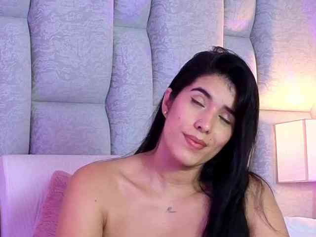 IsisVelvet webcam
