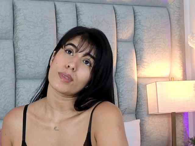 IsisVelvet webcam