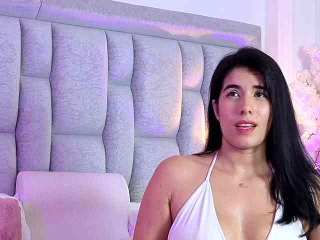 IsisVelvet webcam