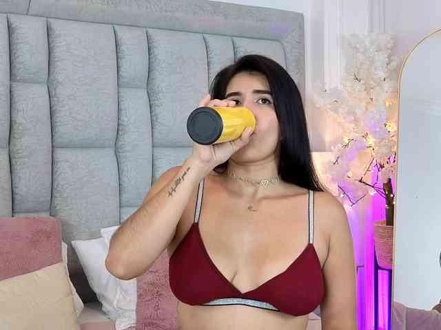 IsisVelvet Sex Cam Show